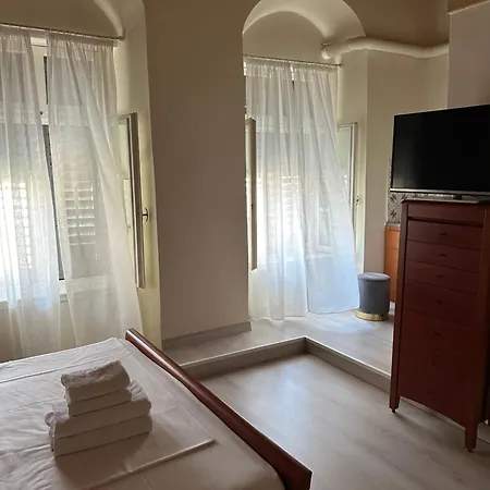 Pensjonat Mixalis 3*